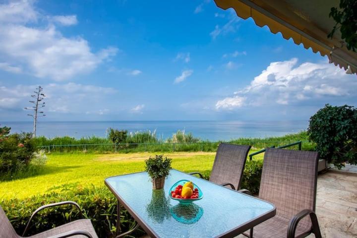 Mola Kaliva Sea View, 100M From The Beach! Extérieur photo