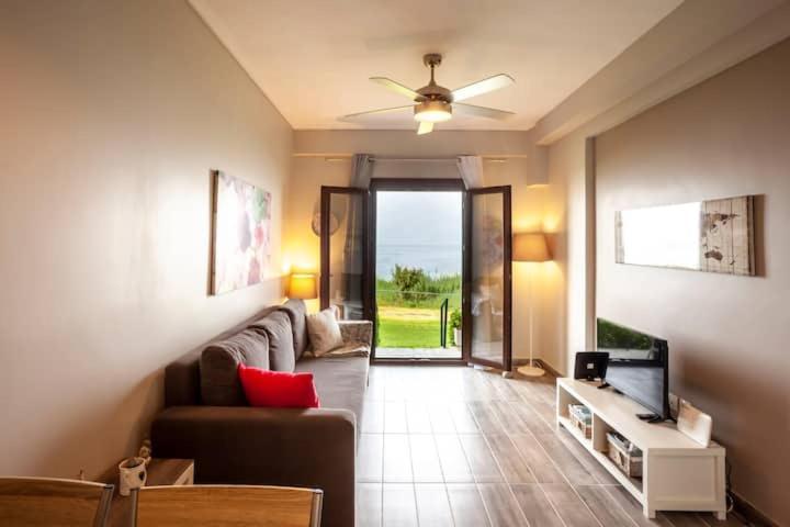 Mola Kaliva Sea View, 100M From The Beach! Extérieur photo
