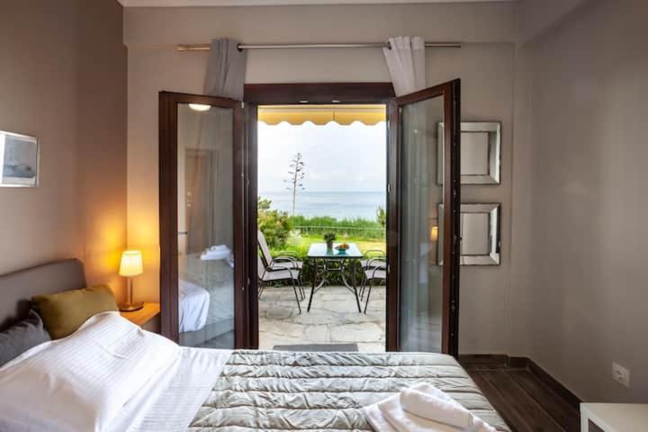 Mola Kaliva Sea View, 100M From The Beach! Chambre photo